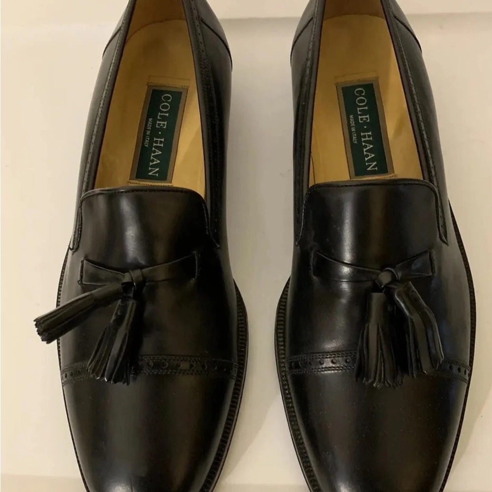 Cole Haan Black Cap-Toe Tassel Loafers Mens Sz 10M Made in Italy